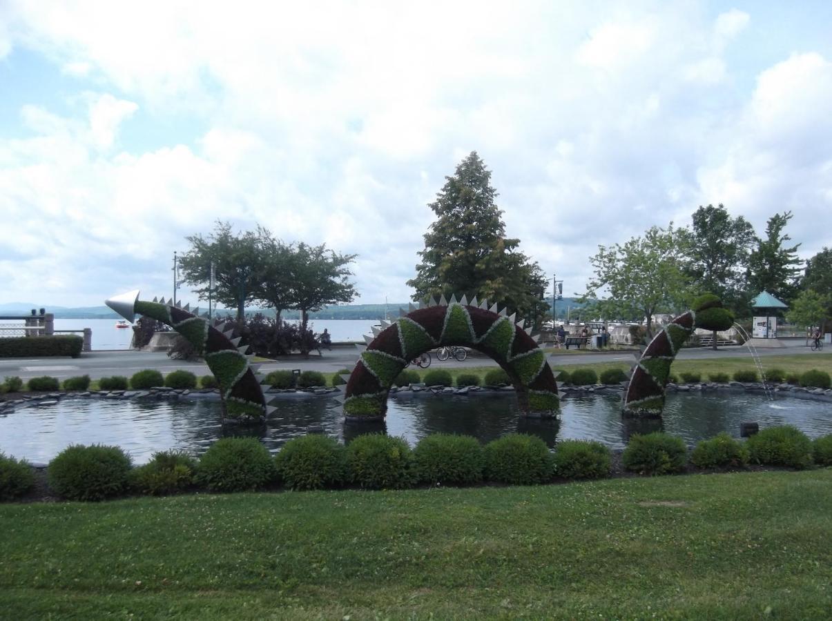 Condo Entre Ville Et Nature 2 Magog Bagian luar foto